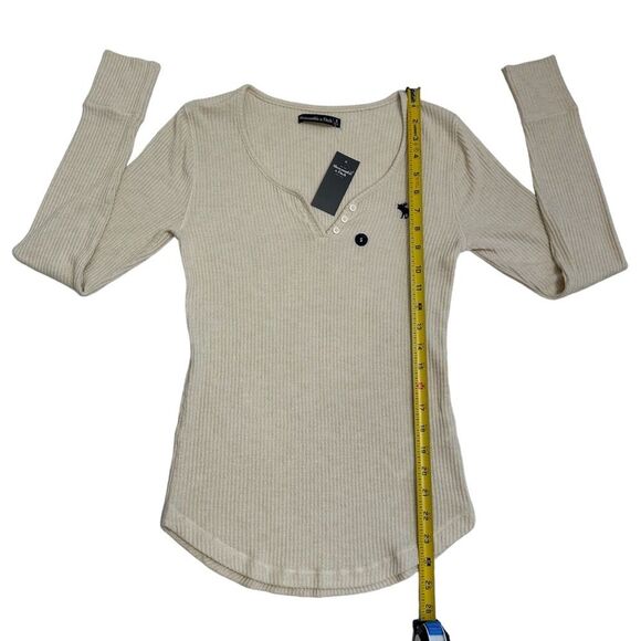Abercrombie & Fitch Long Sleeve‎ Henley SMALL - Picture 4 of 16